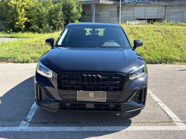 Audi Q2 30 2.0 tdi S line edition s-tronic black pack