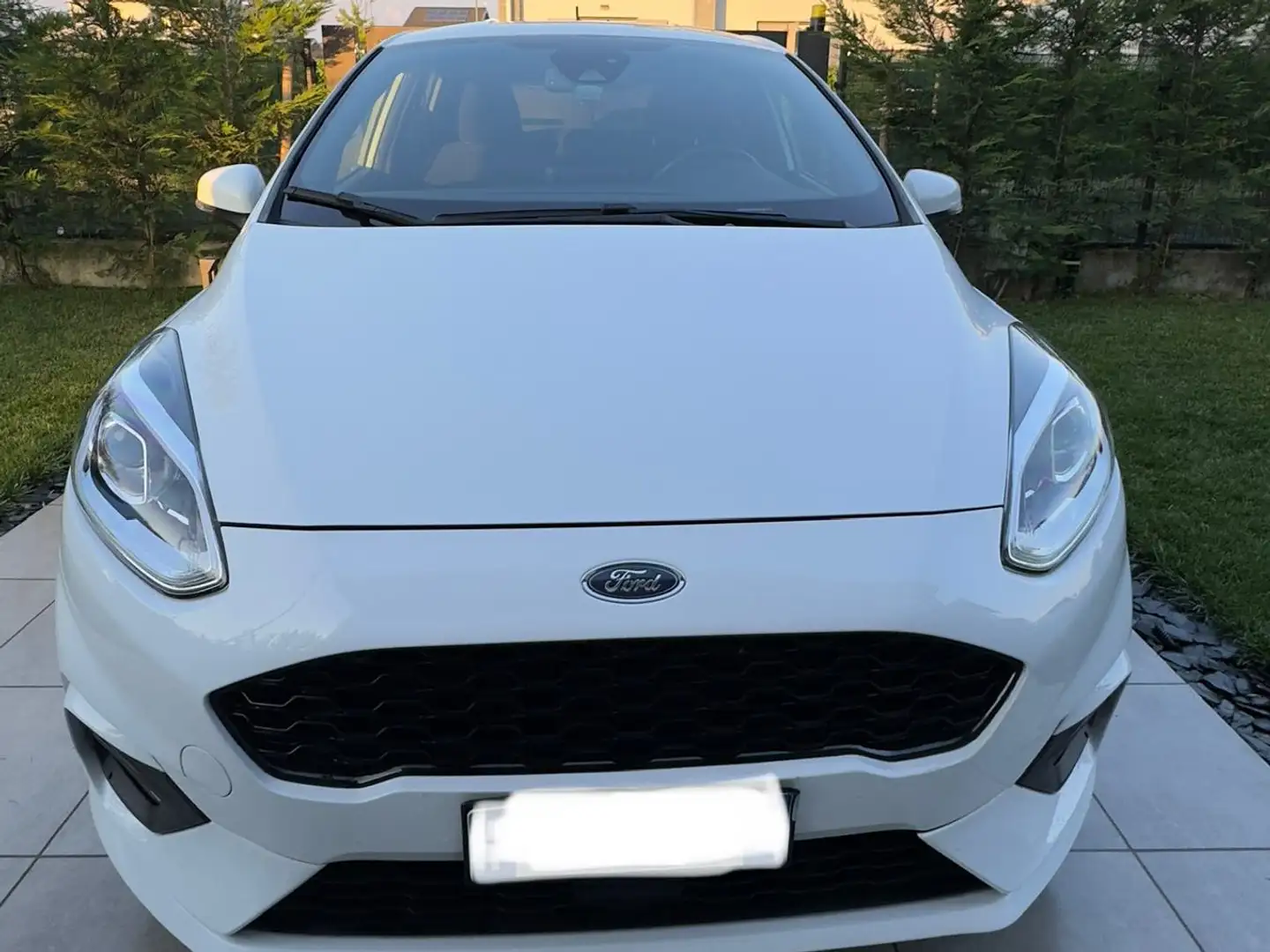 Ford Fiesta Fiesta 5p 1.1 ST-Line 85cv my19.5 Bianco - 2