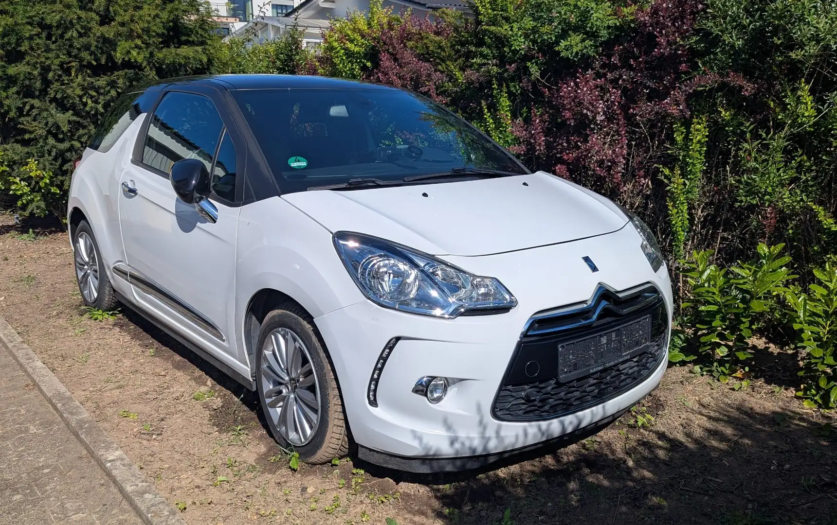 Citroen DS3 VTi 95 EGS Chic - 1