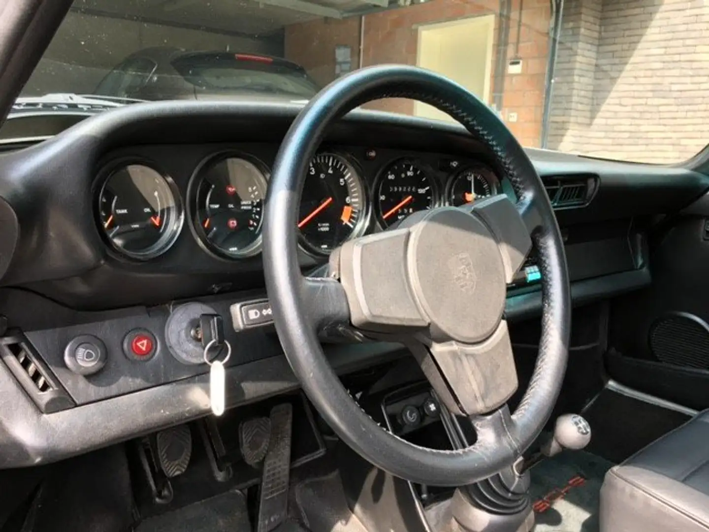 Oldtimer Porsche Targa 911 3000 SC Brown - 2