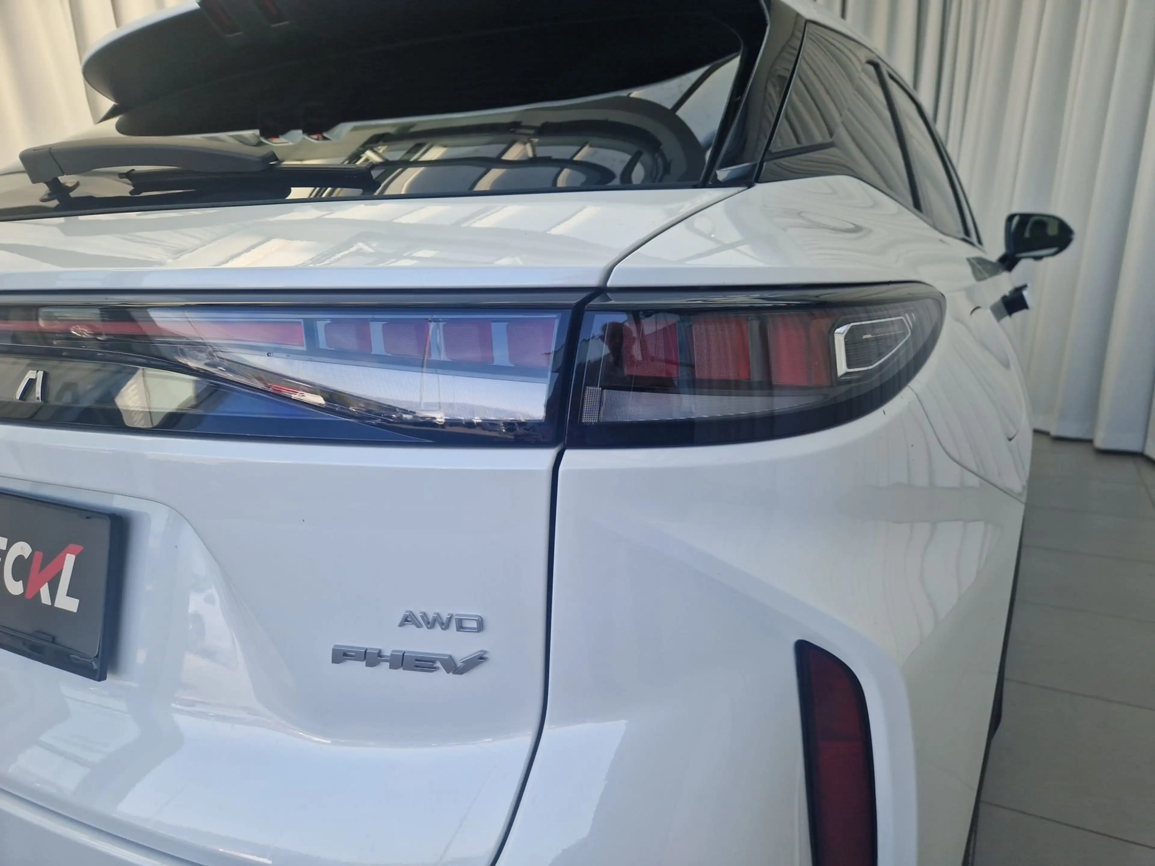 Omoda 9 PHEV 2xKlima 360 4xElSitz 4xSHZ ACC AUT HUD LM — photo 11