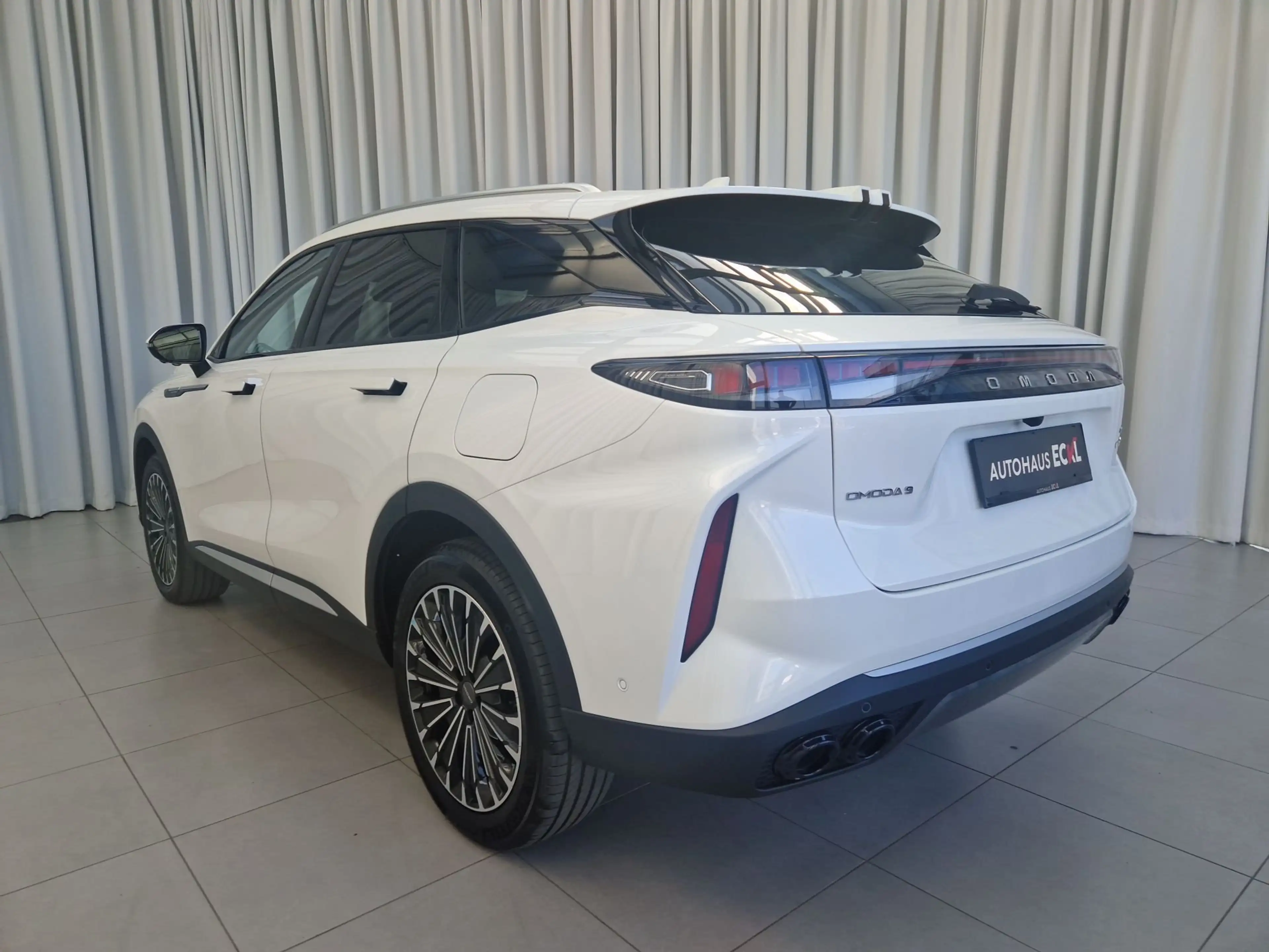 Omoda 9 PHEV 2xKlima 360 4xElSitz 4xSHZ ACC AUT HUD LM — photo 6
