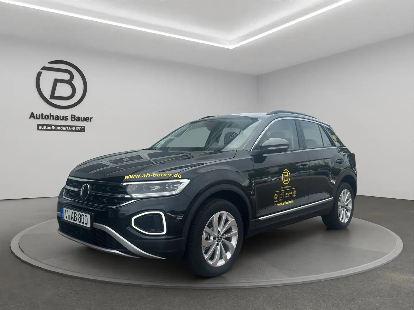 Volkswagen T-Roc Style  2.0TDI DSG Style RfK AHK Climatro Schwarz - 2