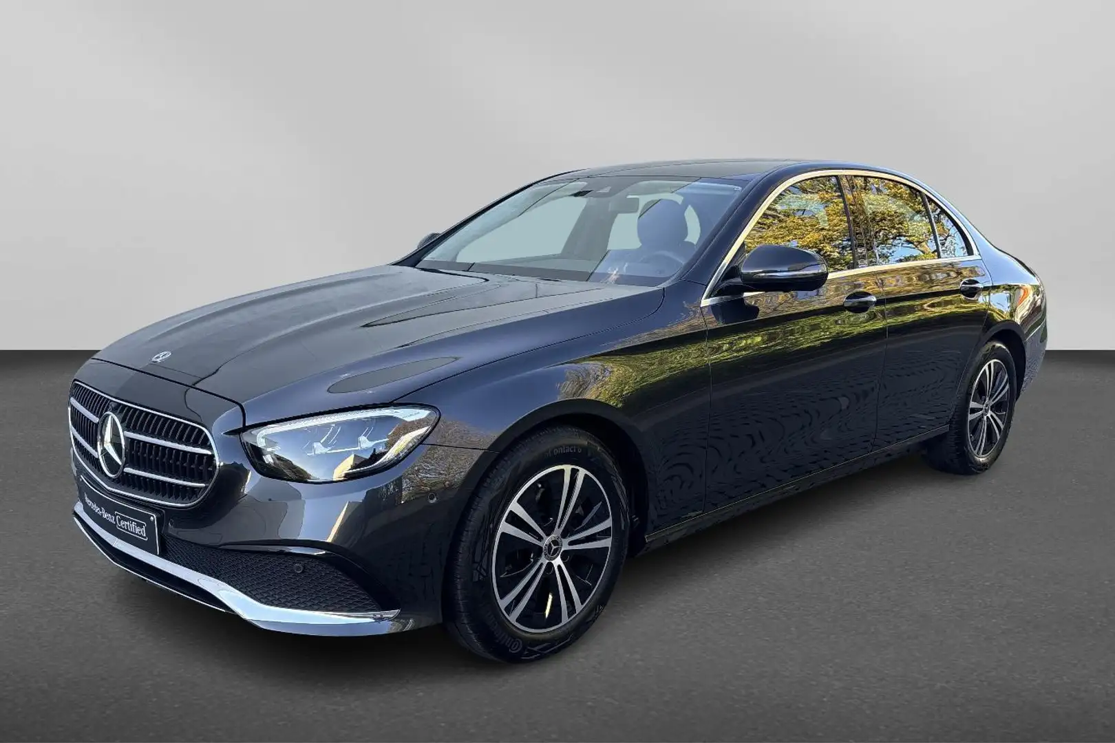 Mercedes-Benz E 200 E Grijs - 1