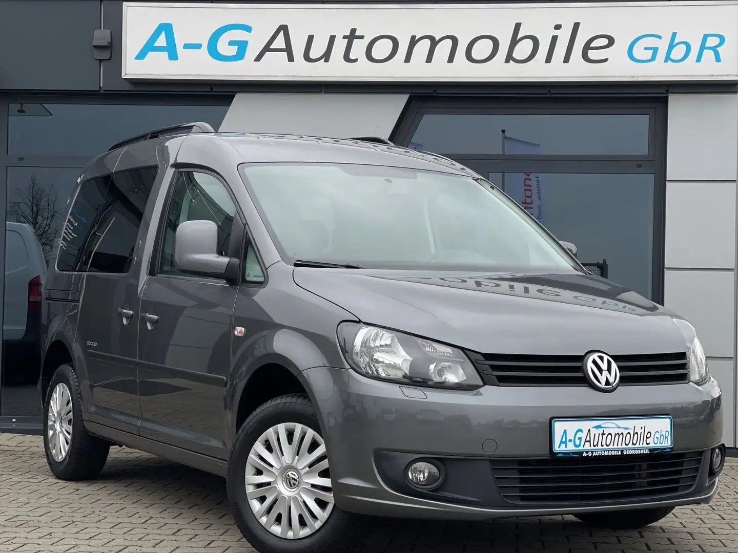 Volkswagen Caddy 1.6 TDI Soccer-SHZ-AHK-PDC-SRA Gris - 1
