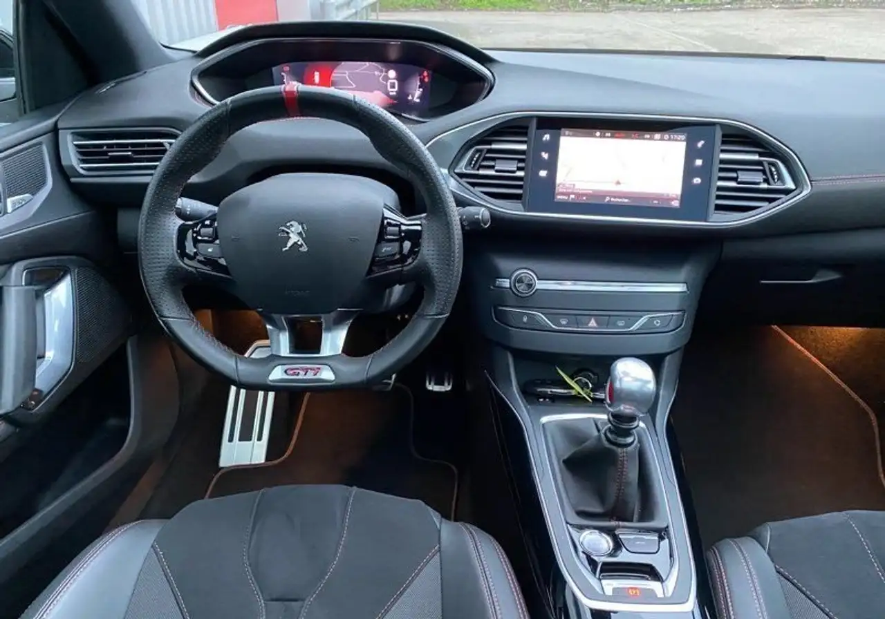 Peugeot 308 308 — photo 10