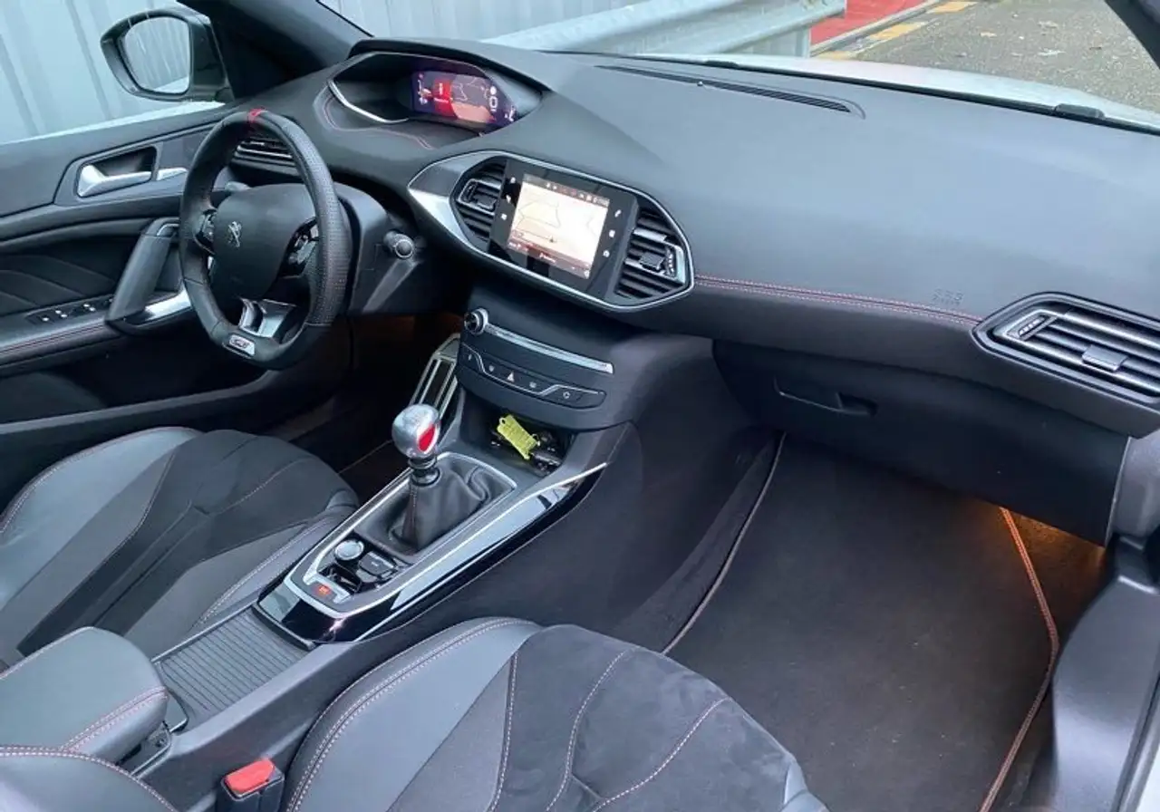 Peugeot 308 308 — photo 9
