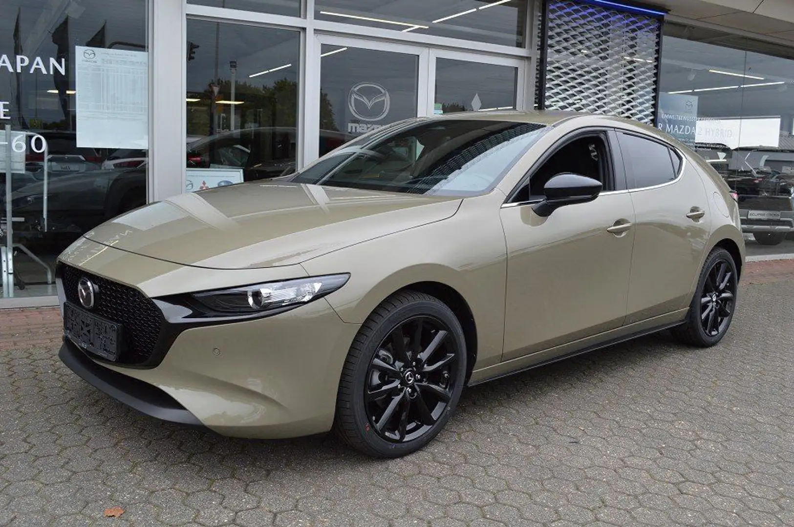 Mazda 3 2.5L e-SKYACTIV G 140ps - 1