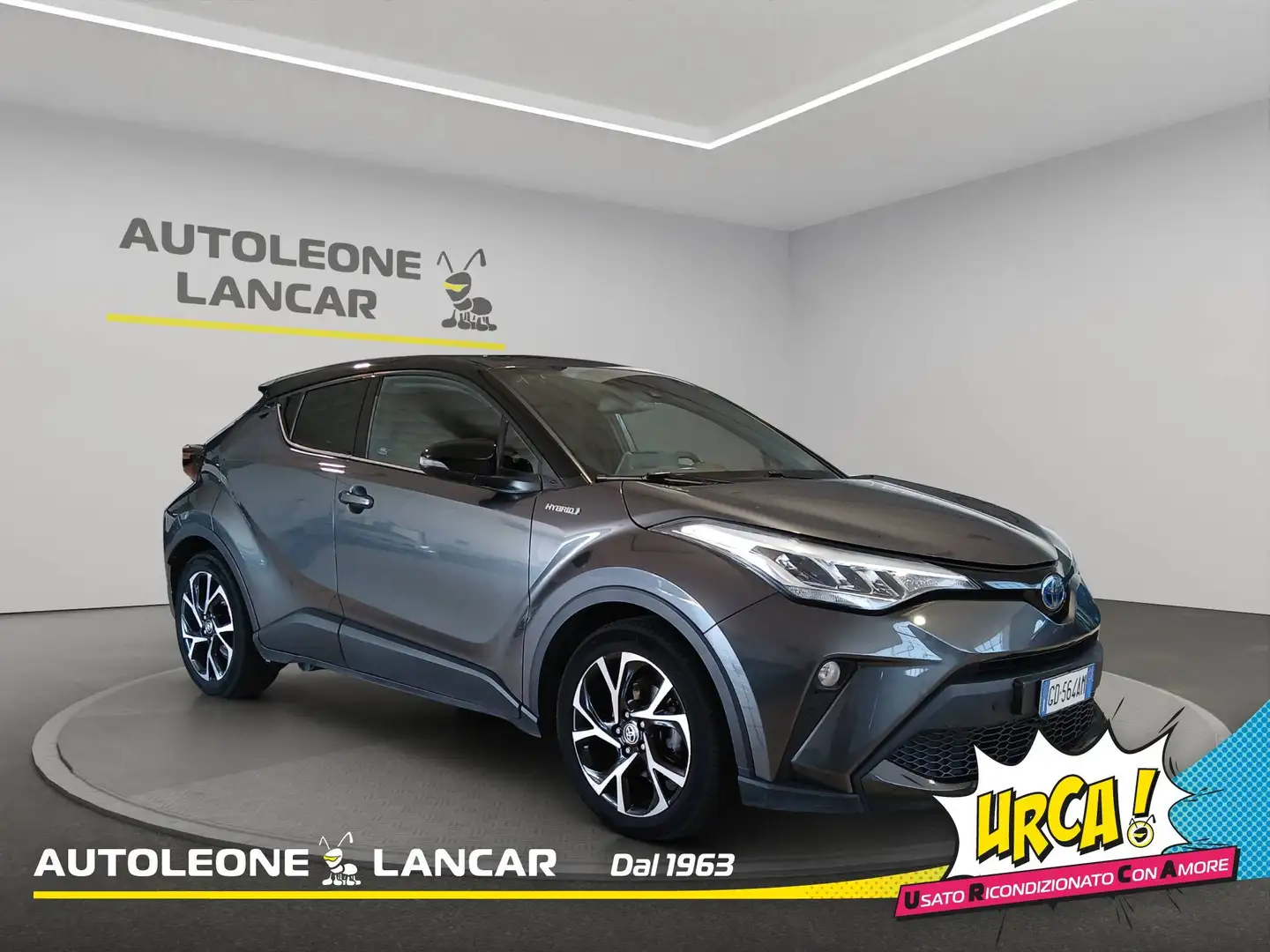 Toyota C-HR 2.0h Hybrid HEV Trend 2wd e-cvt 152cv AUTOMATICA E Gris - 1