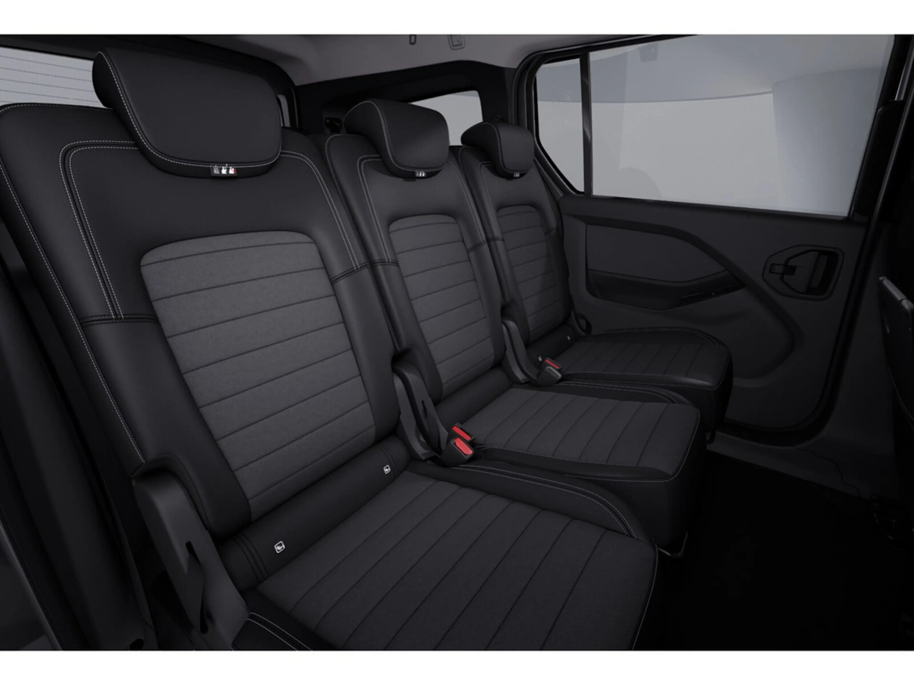 Mercedes-Benz T-Class — photo 11