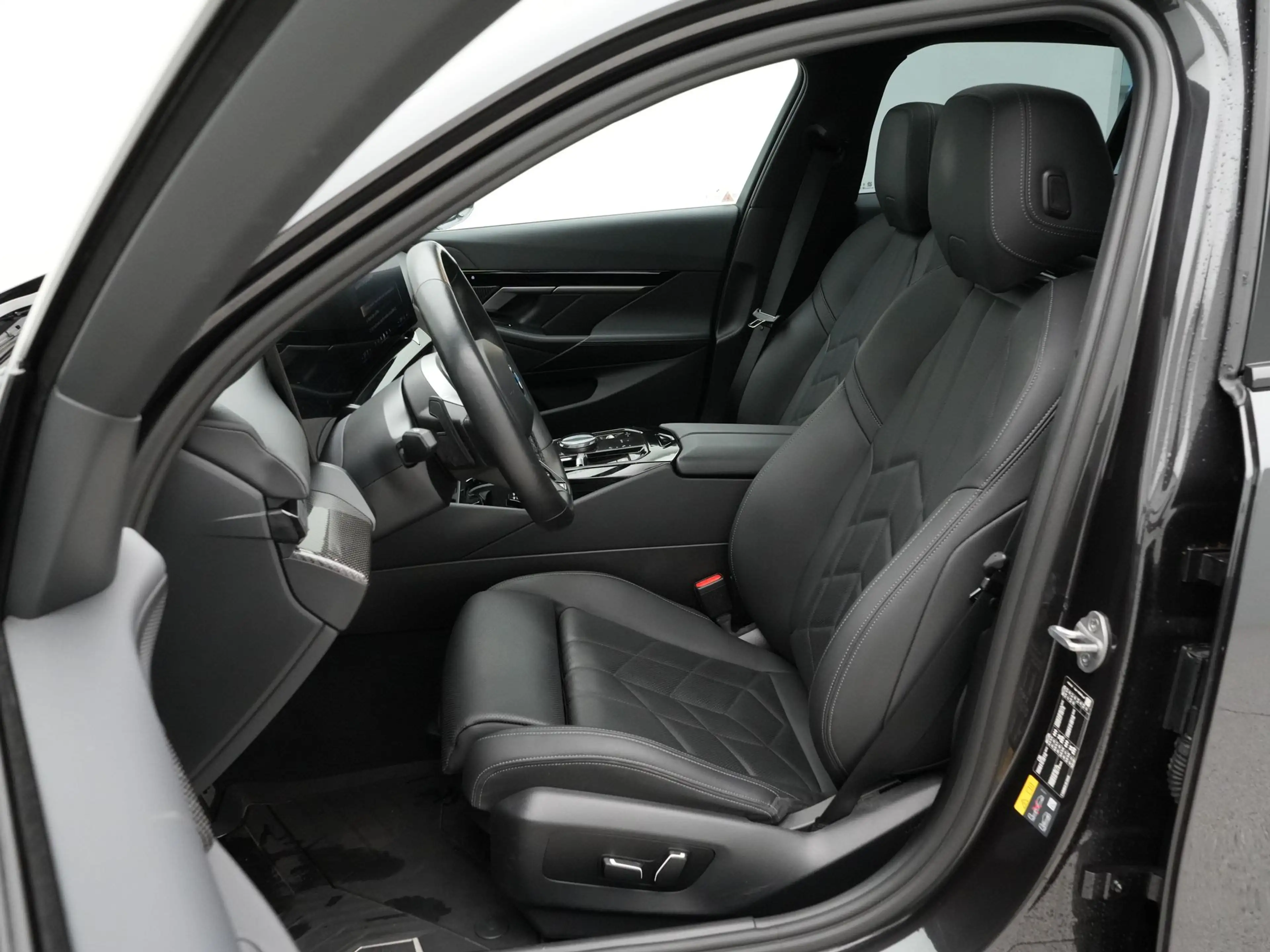BMW 530 5 Serie 530e Sedan — photo 5