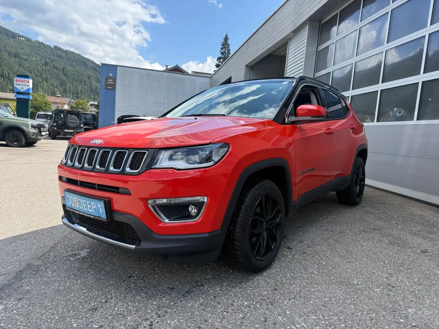 Jeep Compass Limited 4X4 Aut. Orange - 2