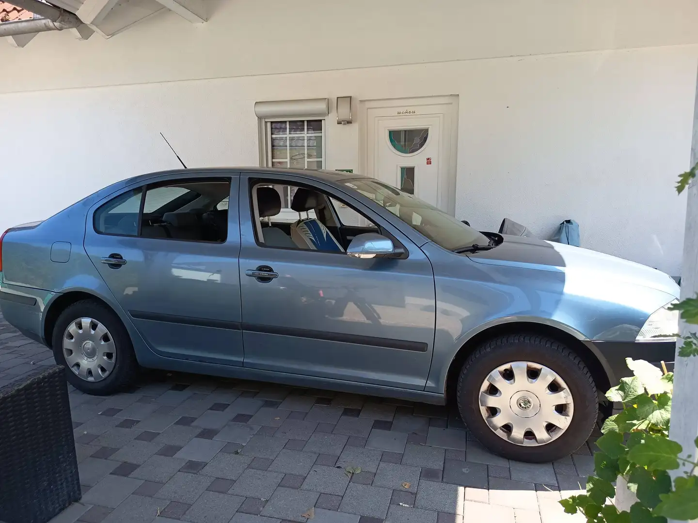 Skoda Octavia Octavia 1,6 Solo Solo Grau - 2