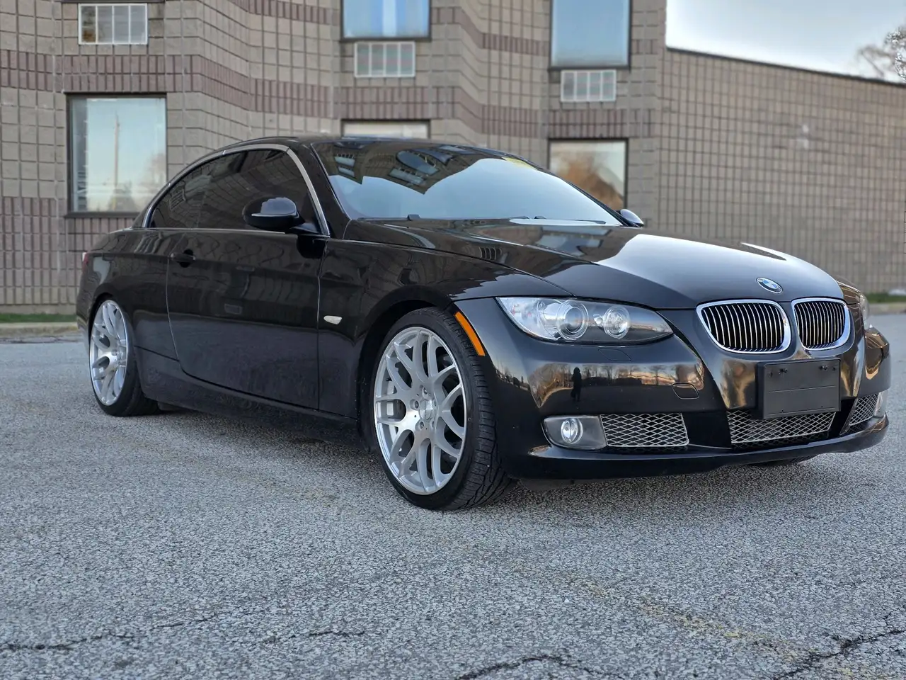 BMW 3 Series снимка BMW 3 Series