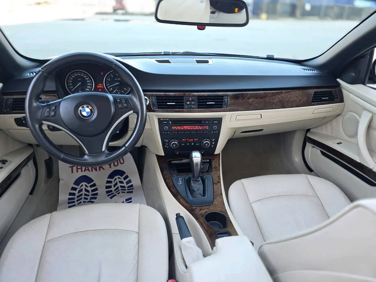 BMW 3 Series снимка BMW 3 Series