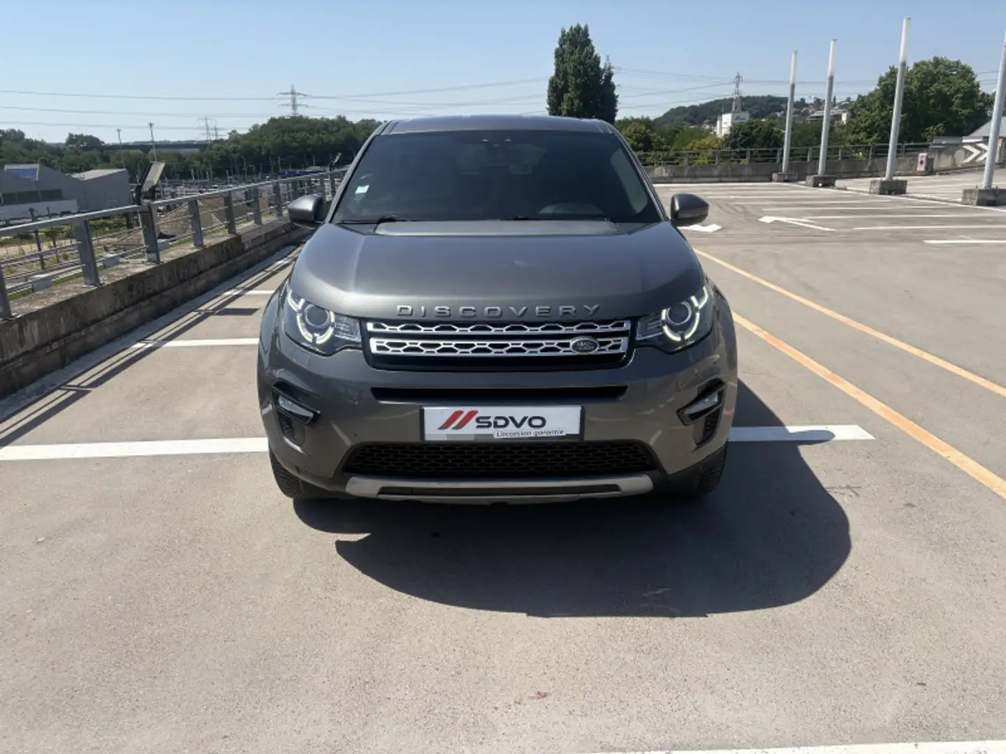 Land Rover Discovery Sport 2.0 TD4 180CH AWD HSE MARK I Gris - 2