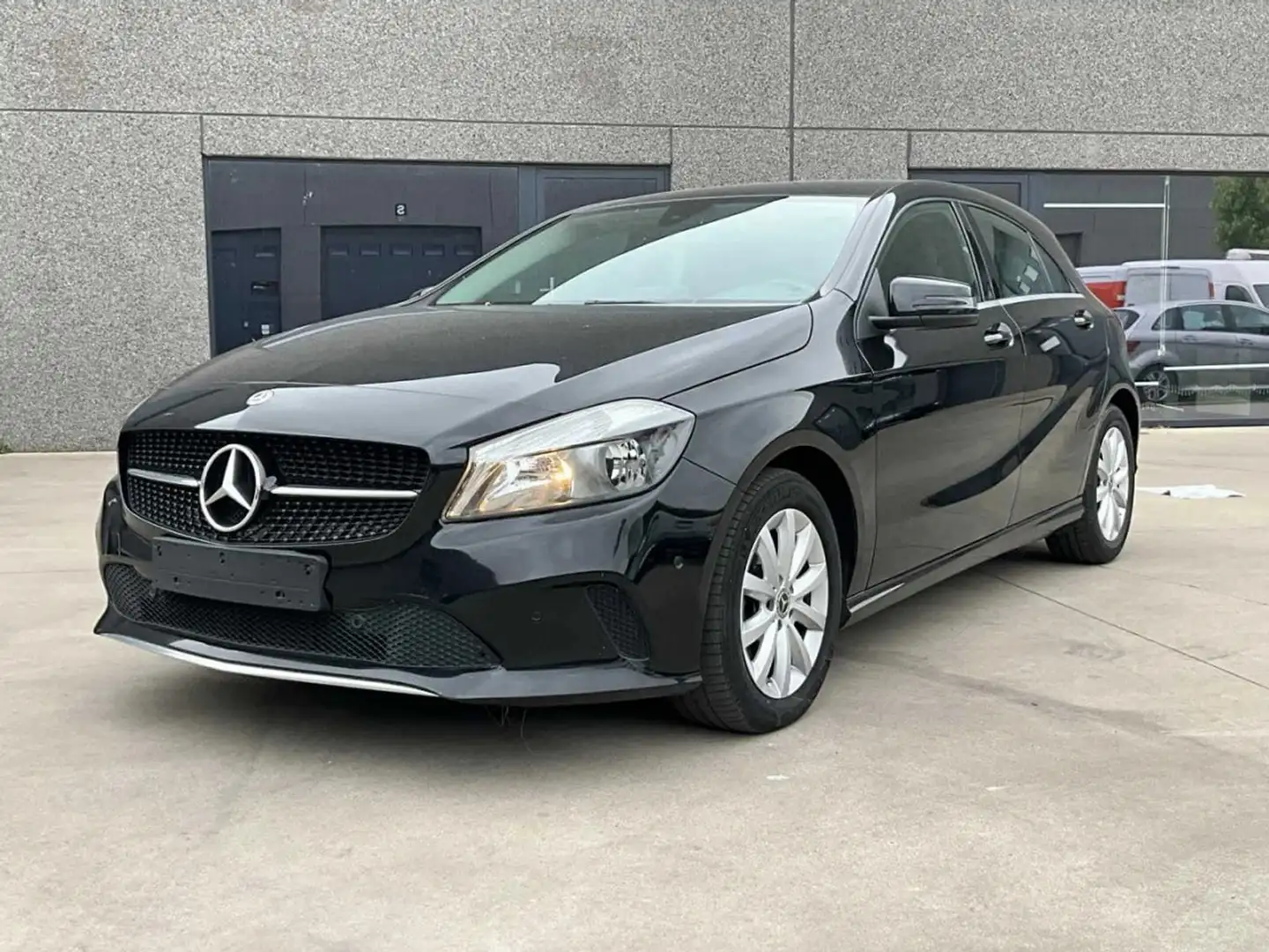 Mercedes-Benz A 160 D Чёрный - 2