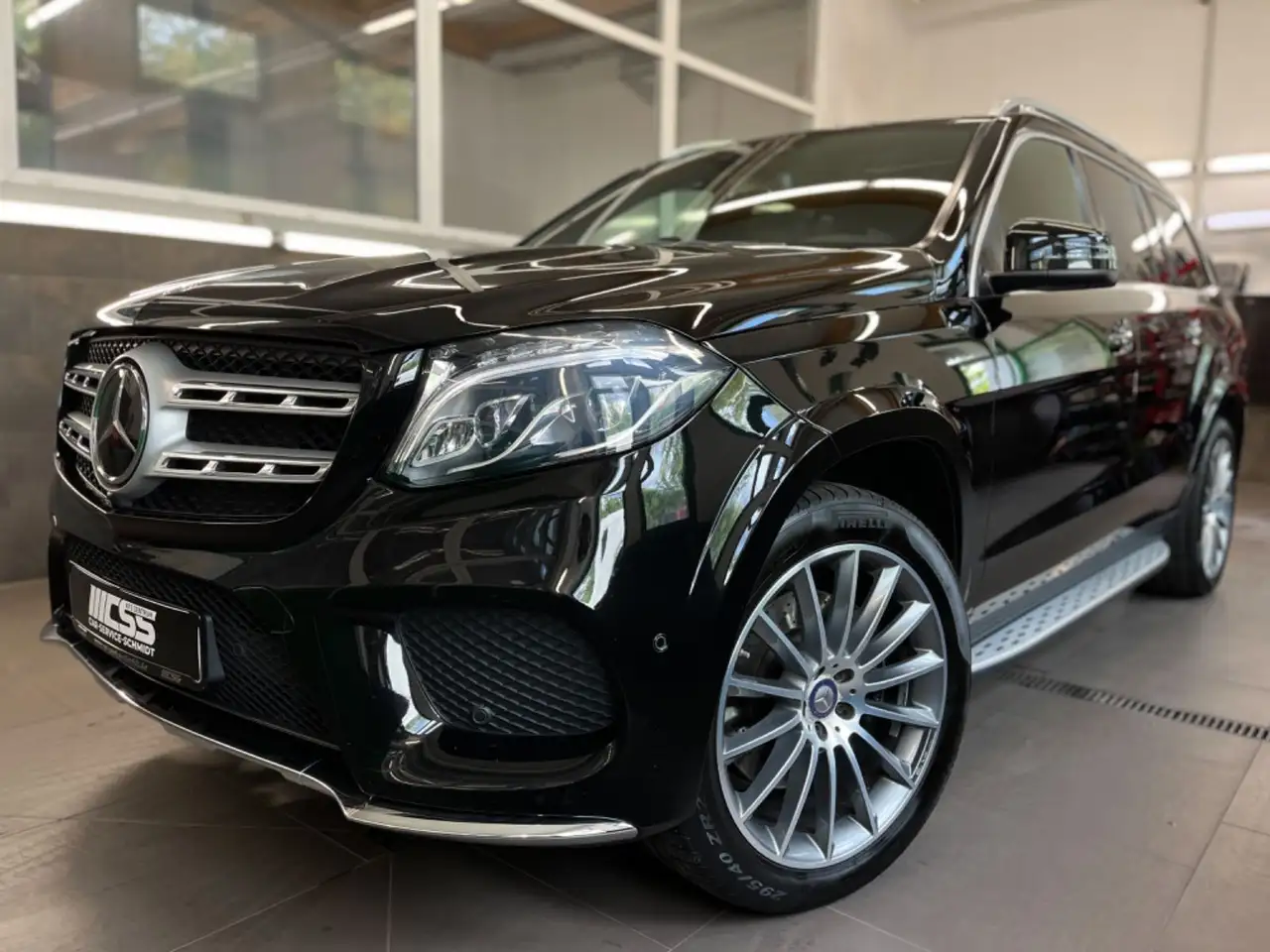 Mercedes-Benz GLS 500