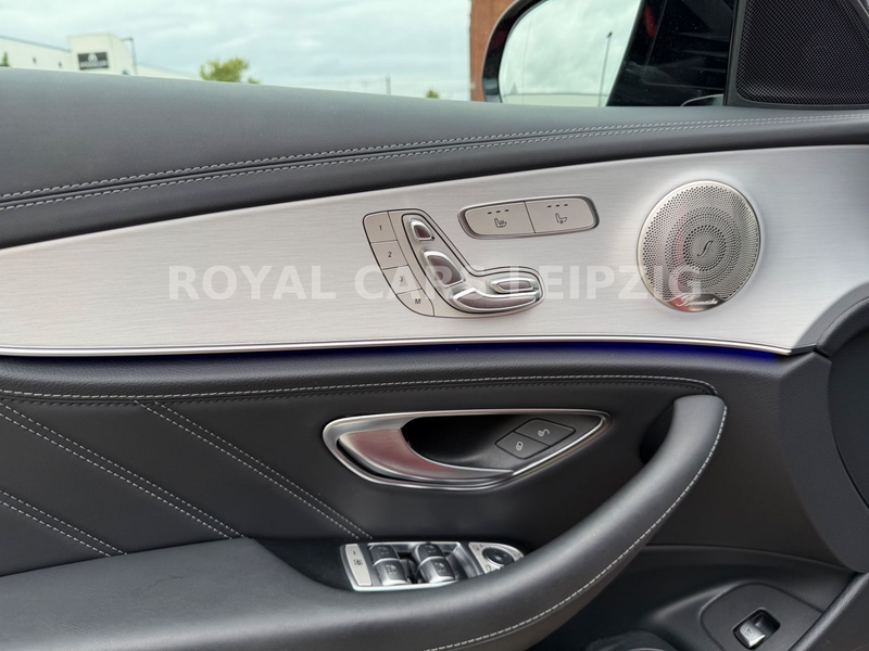 Mercedes-Benz E 63 AMG E 63 S AMG 4M+|Pano|HUD|360°|Schalen|JungeSterne — photo 12