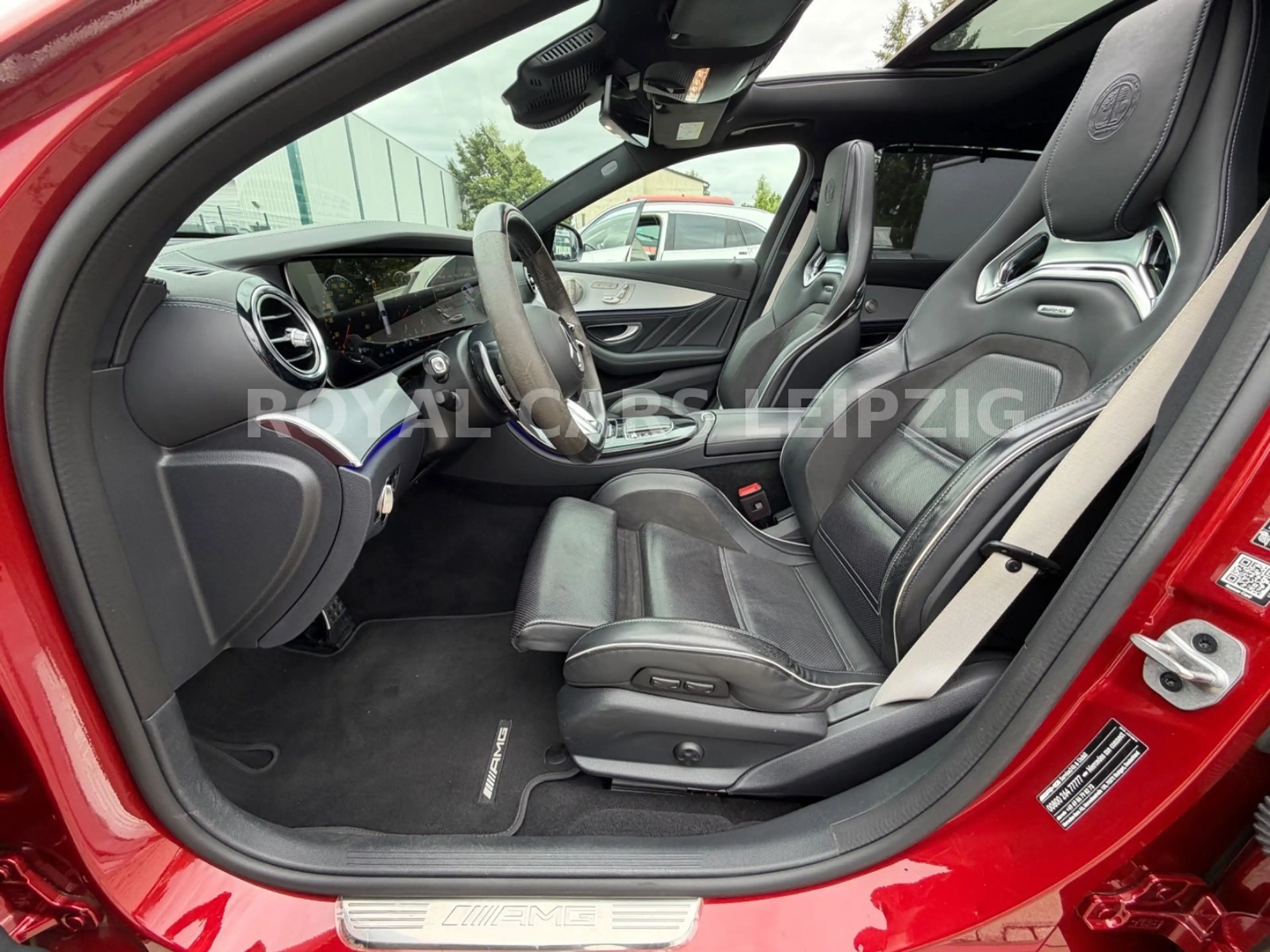 Mercedes-Benz E 63 AMG E 63 S AMG 4M+|Pano|HUD|360°|Schalen|JungeSterne — photo 11
