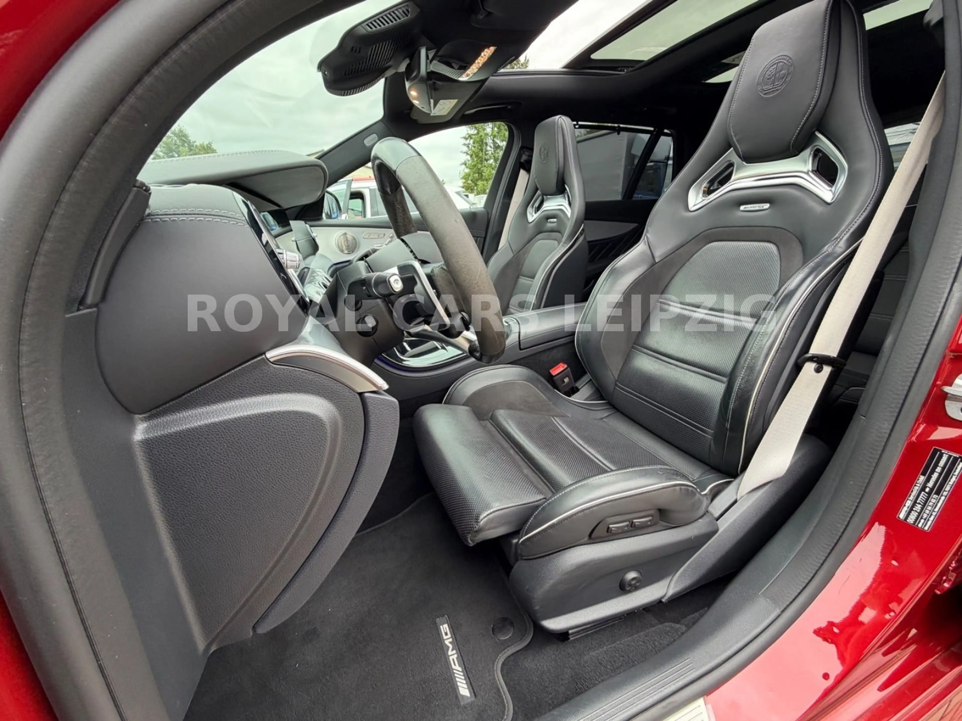 Mercedes-Benz E 63 AMG E 63 S AMG 4M+|Pano|HUD|360°|Schalen|JungeSterne — photo 13