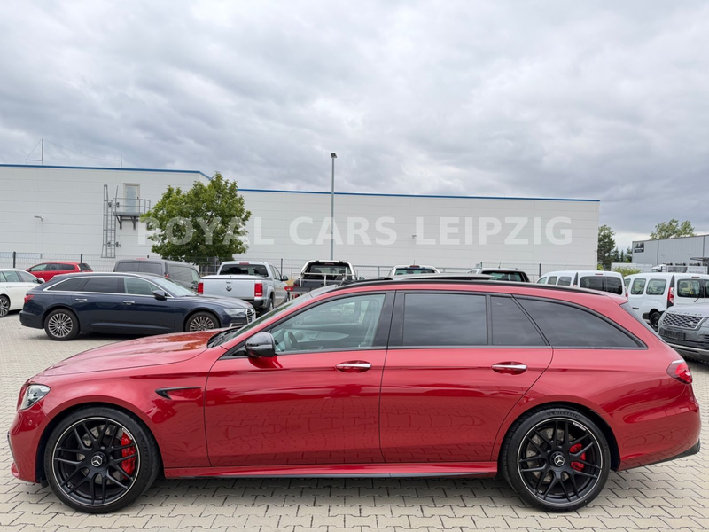 Mercedes-Benz E 63 AMG E 63 S AMG 4M+|Pano|HUD|360°|Schalen|JungeSterne — photo 6