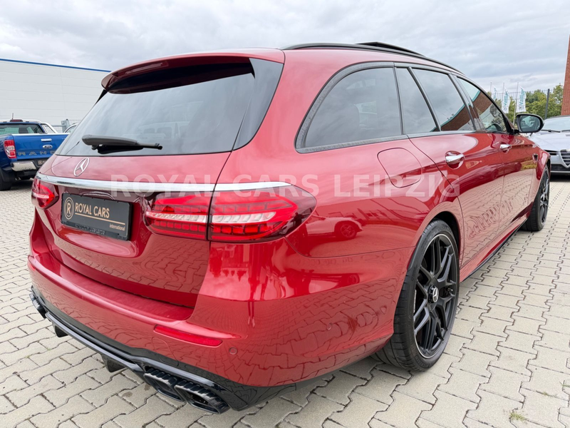 Mercedes-Benz E 63 AMG E 63 S AMG 4M+|Pano|HUD|360°|Schalen|JungeSterne — photo 9