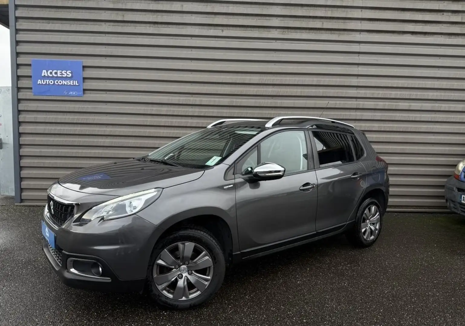 Peugeot 2008 Finition STYLE COURROIE REMPLACEE GARANTIE Gris - 1