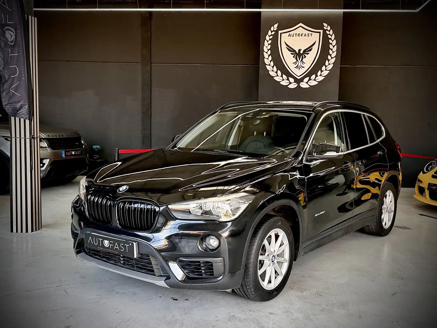 BMW X1 xDrive 18d - 1
