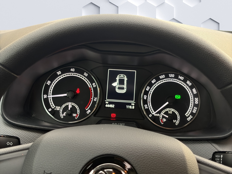Skoda Scala 1.0TSI 85kW DSG LED PDC Klima Sitzheizung — photo 12