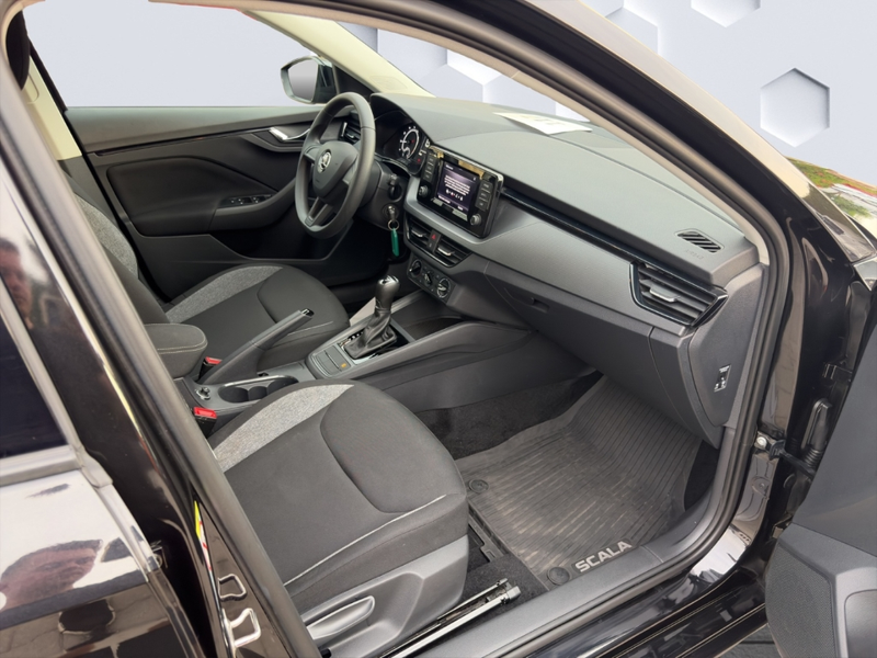 Skoda Scala 1.0TSI 85kW DSG LED PDC Klima Sitzheizung — photo 19