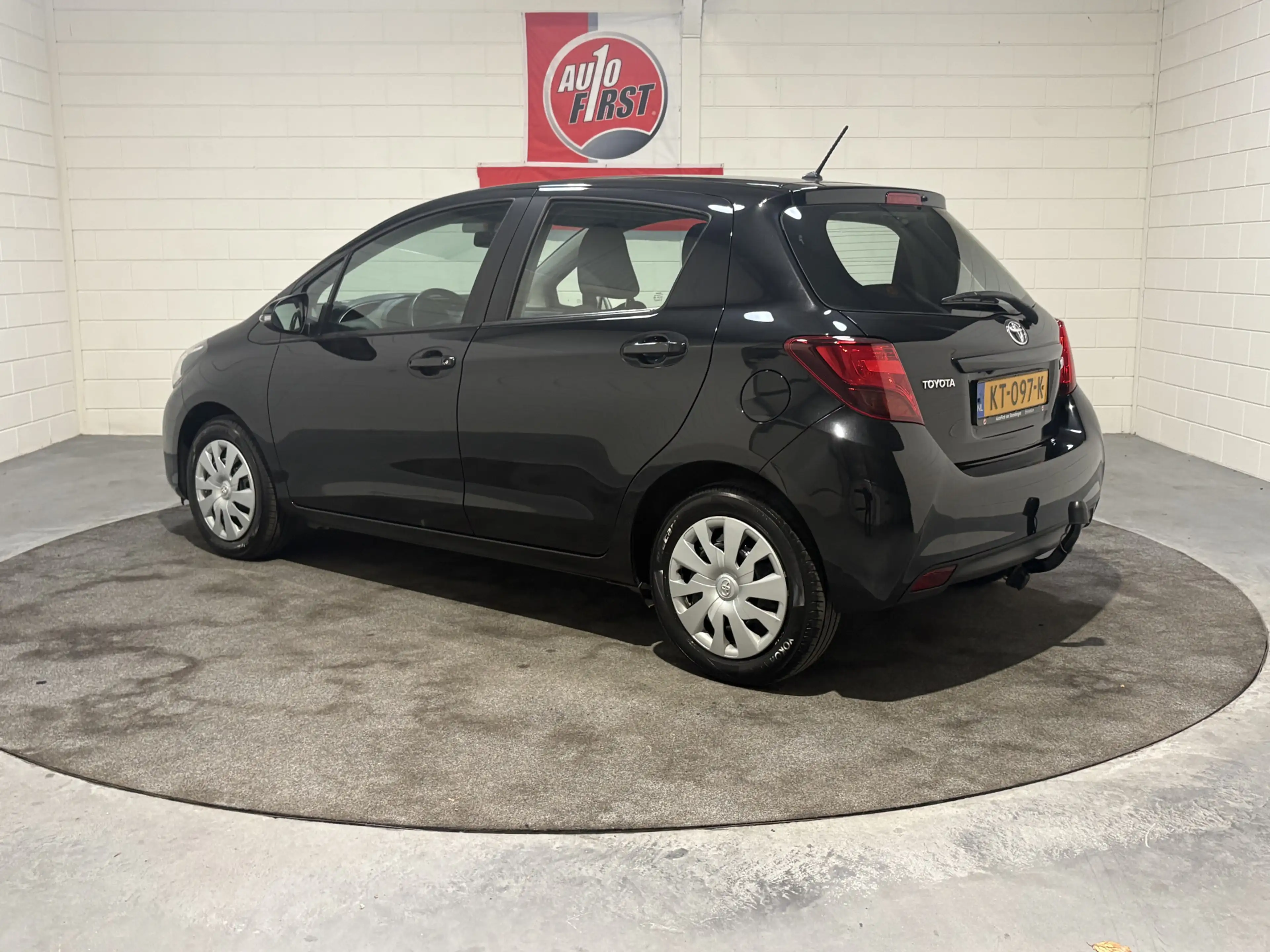 Toyota Yaris 1.3 VVT-i Business Plus Automaat, 1e eigenaar, Dea — photo 3