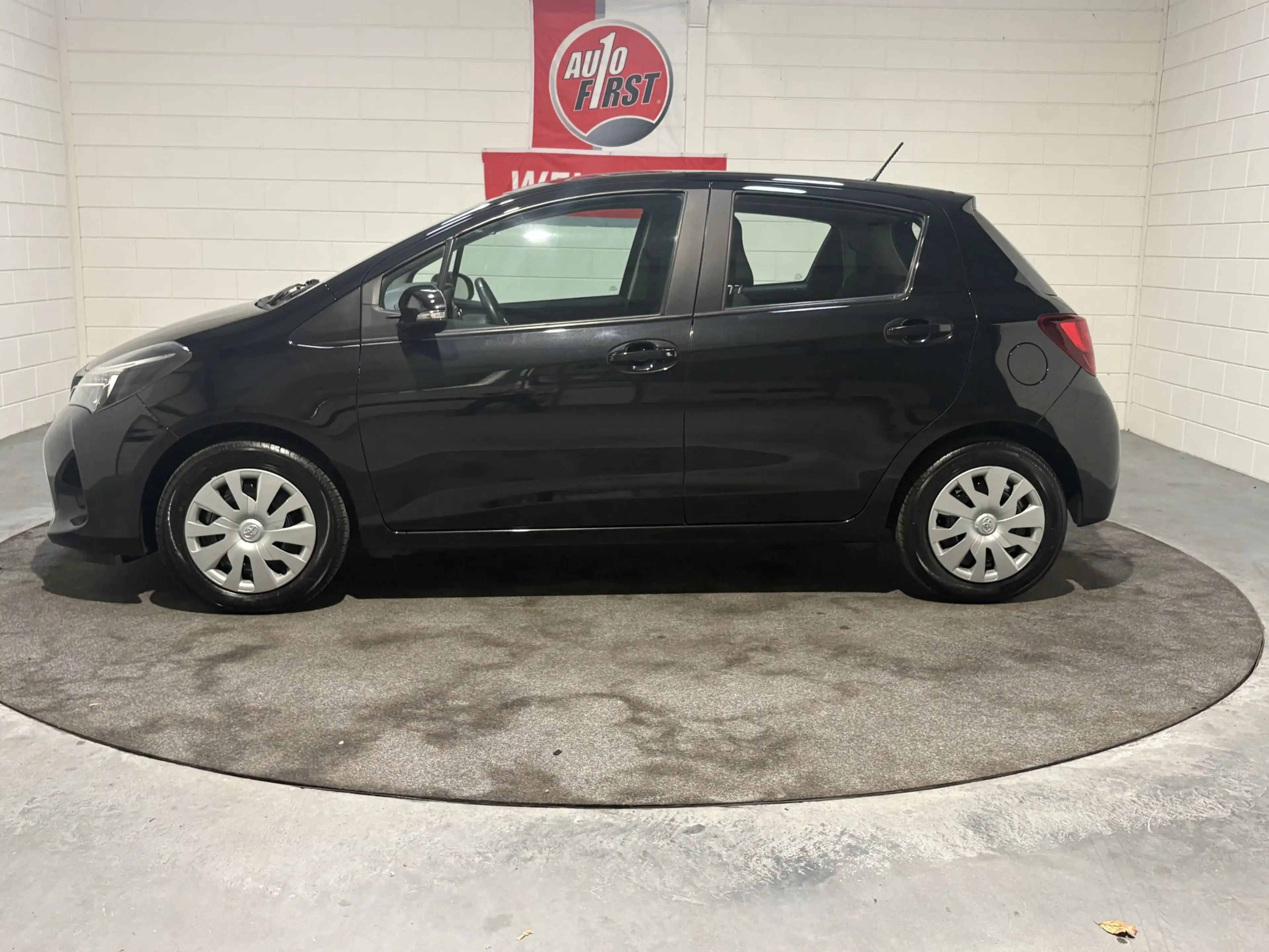 Toyota Yaris 1.3 VVT-i Business Plus Automaat, 1e eigenaar, Dea — photo 2