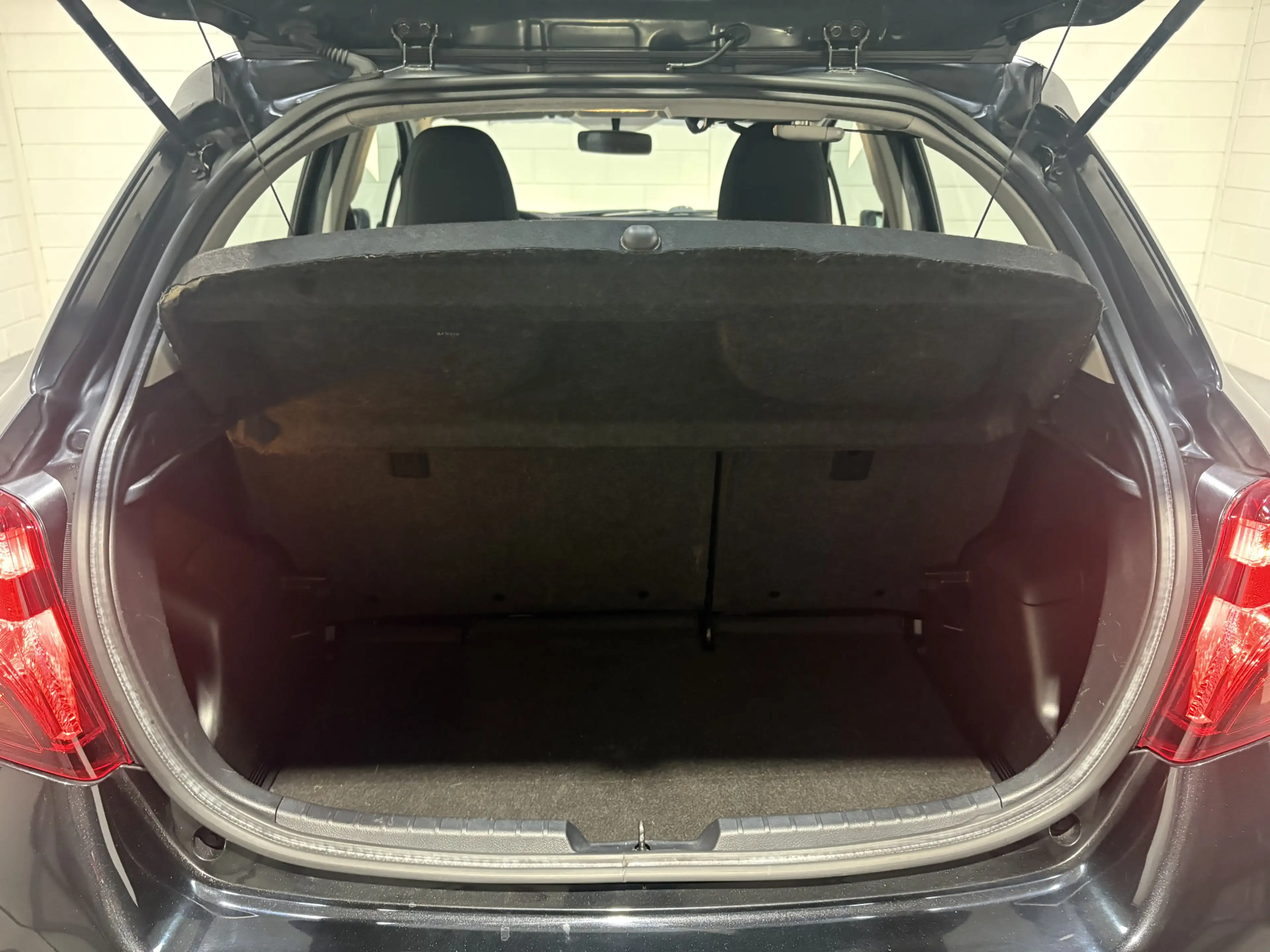 Toyota Yaris 1.3 VVT-i Business Plus Automaat, 1e eigenaar, Dea — photo 9