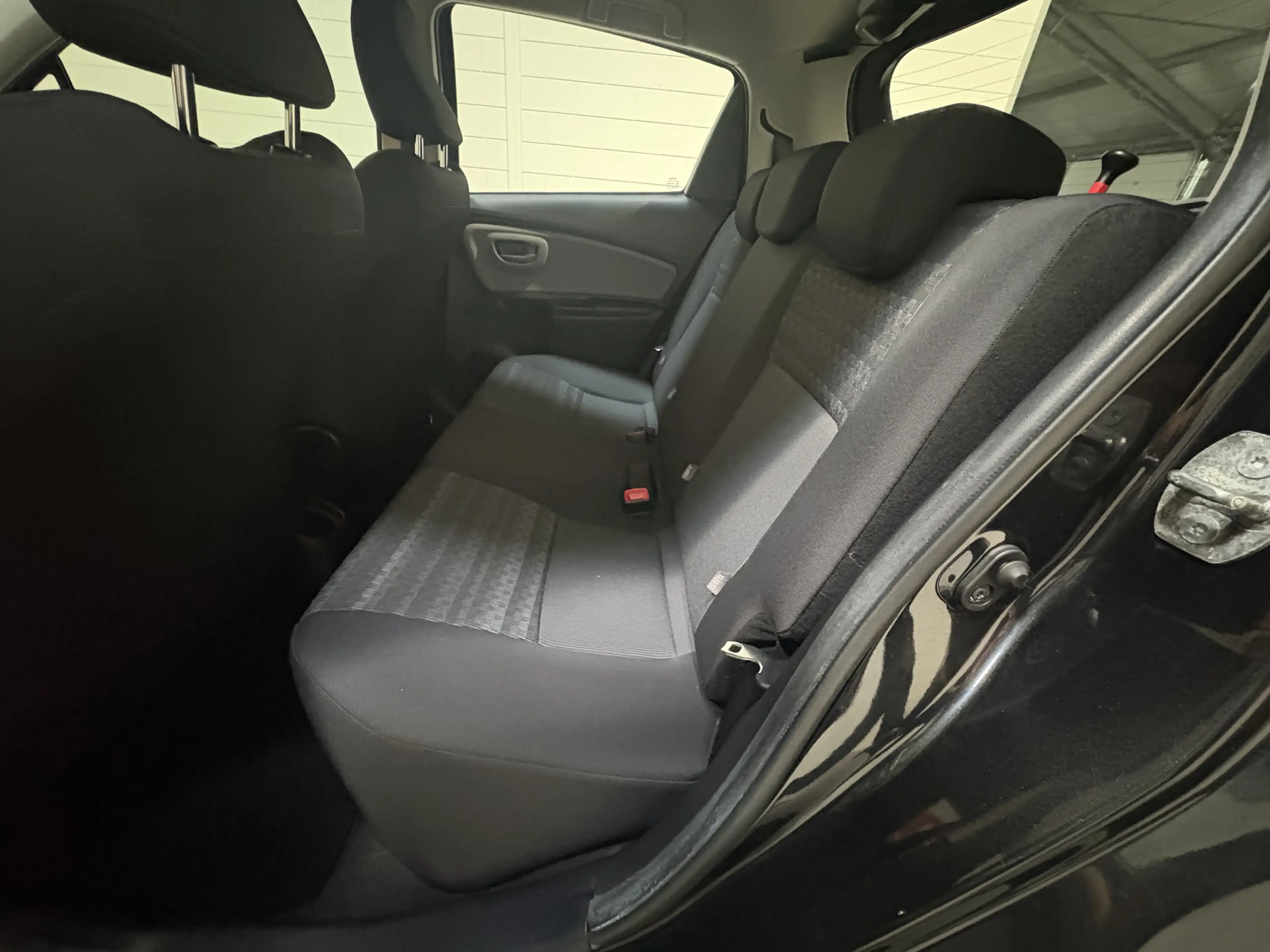 Toyota Yaris 1.3 VVT-i Business Plus Automaat, 1e eigenaar, Dea — photo 14