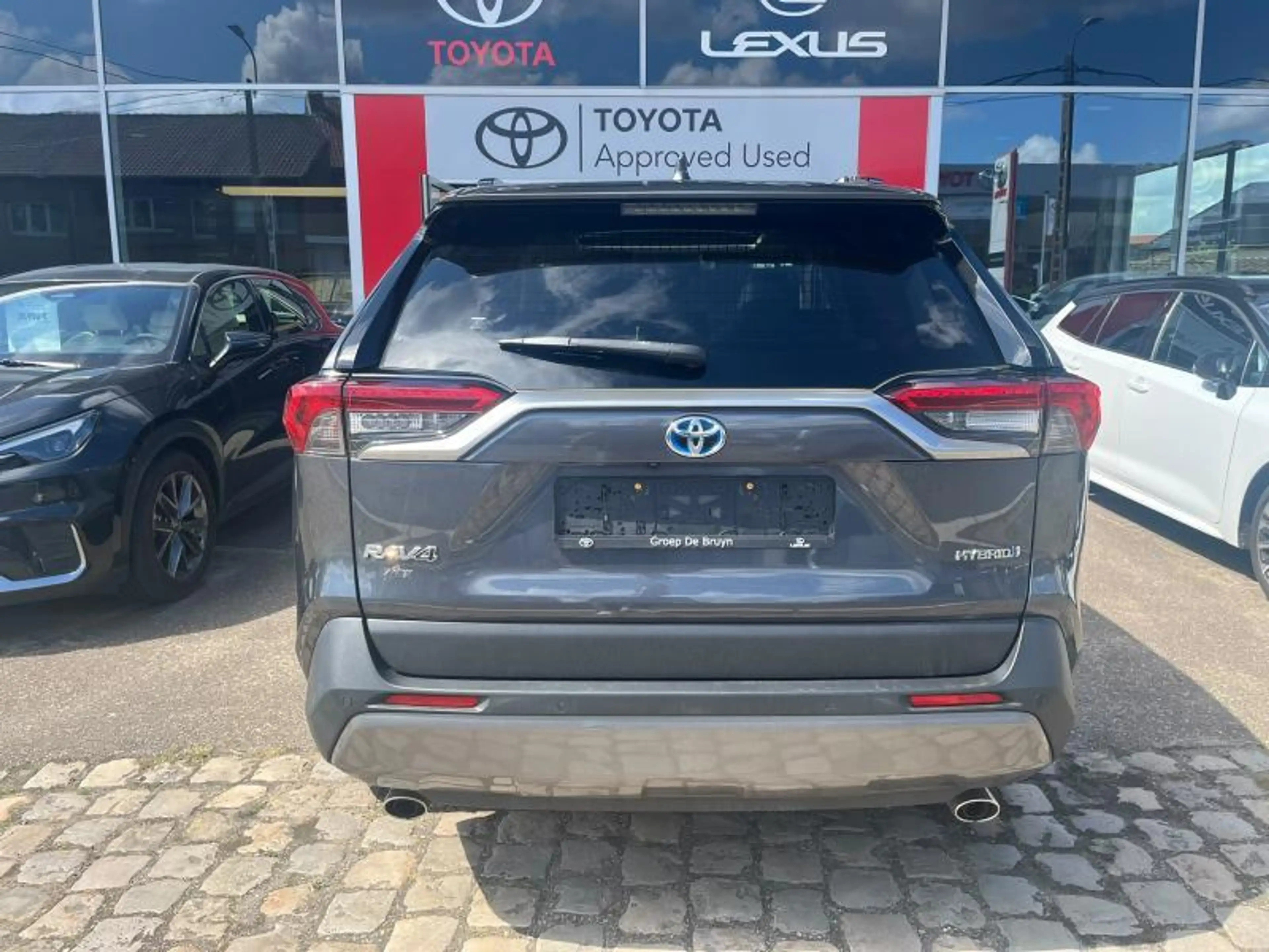 Toyota RAV 4 Premium — photo 4
