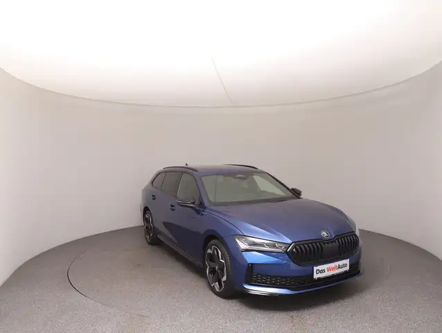 Skoda Superb view 2