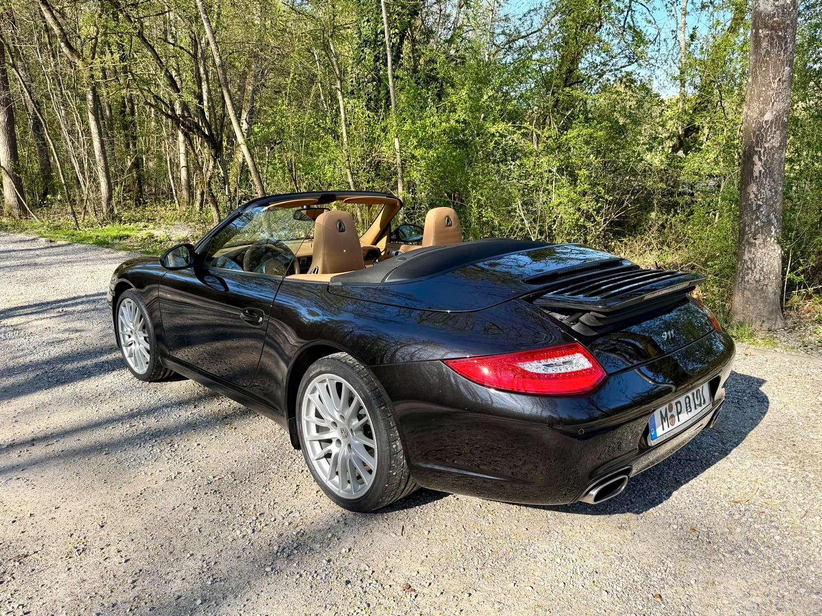Second hand Porsche 911 