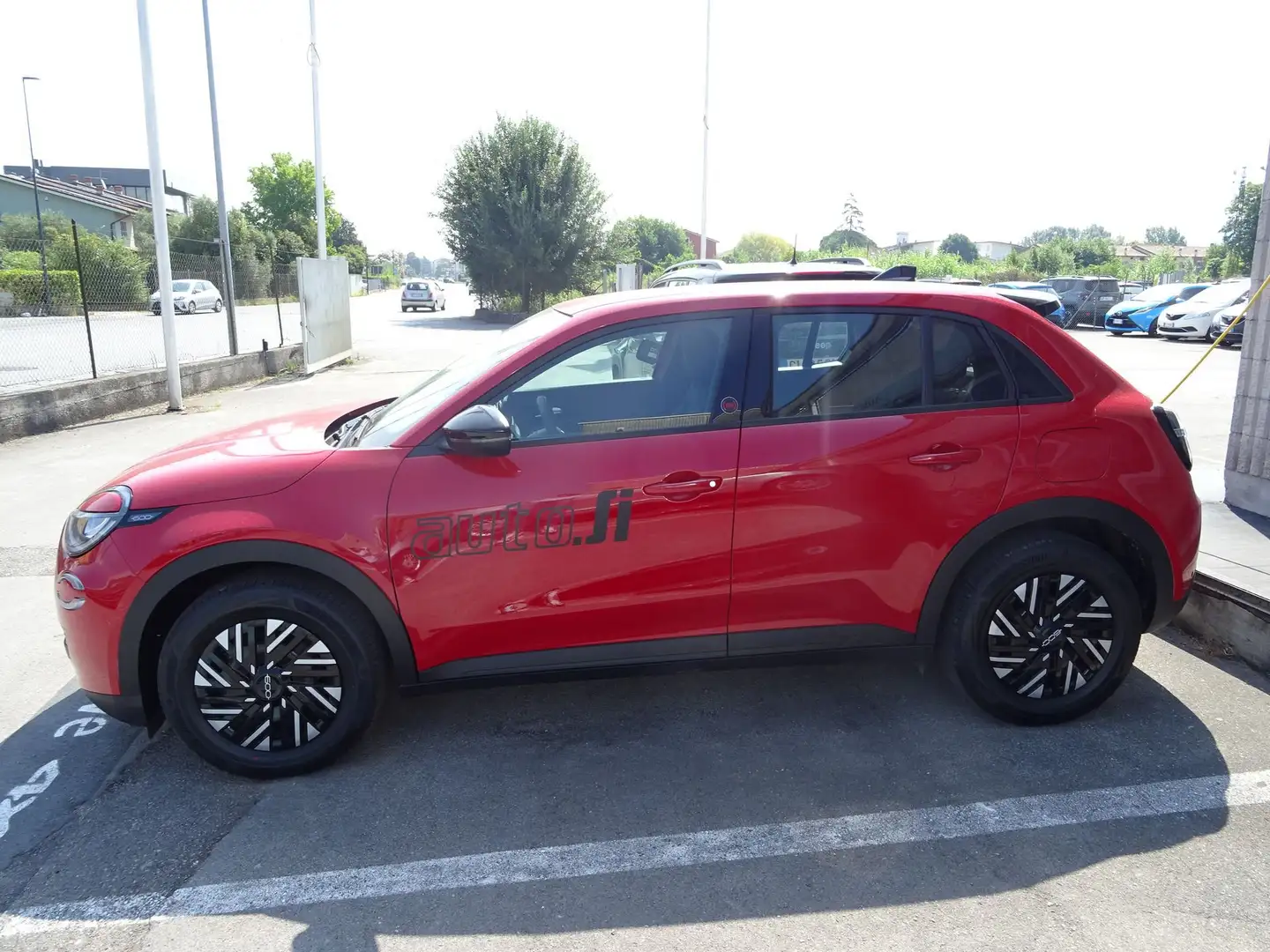 Fiat Red Červená - 2