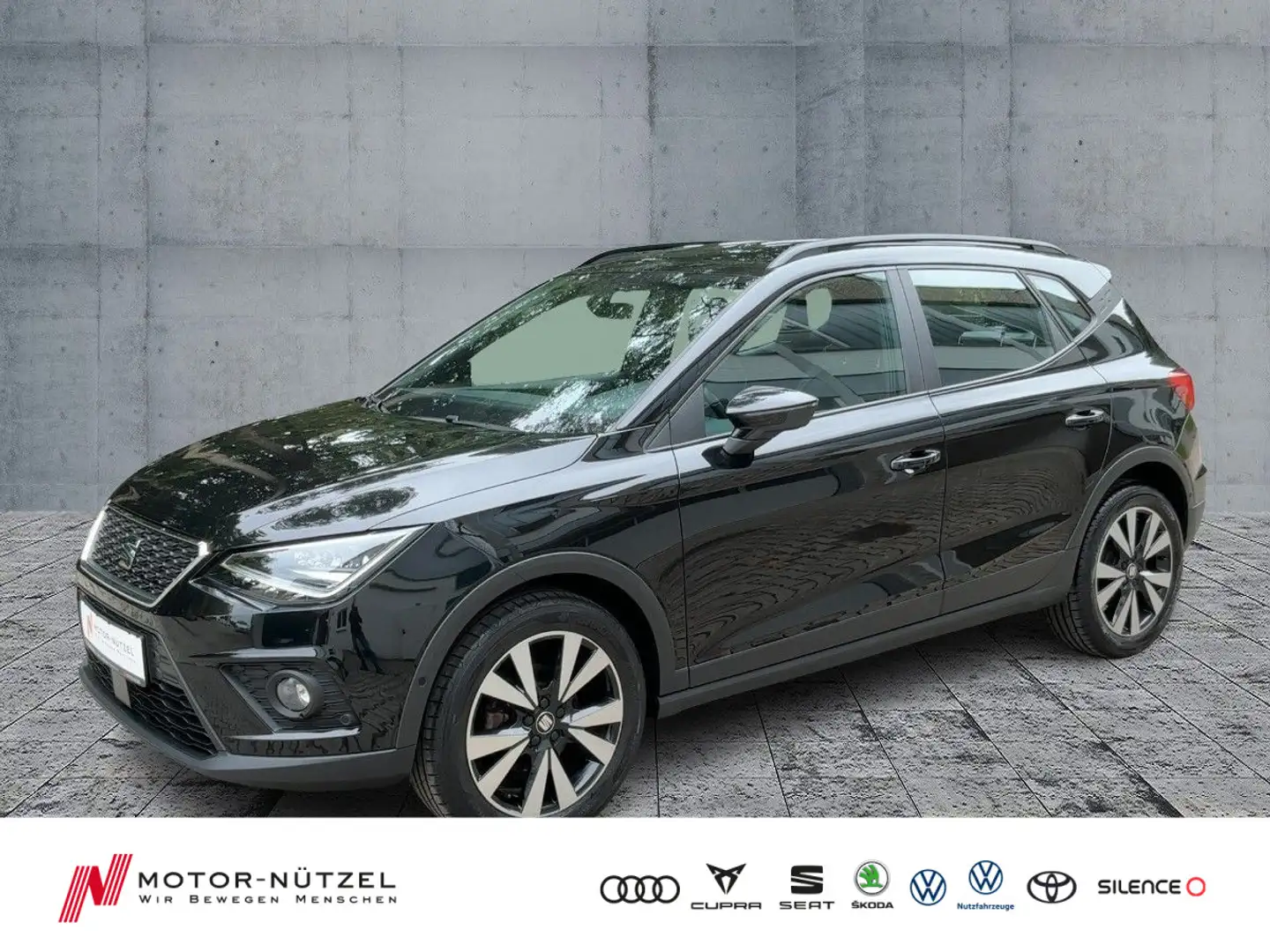 SEAT Arona 1.0TSI STYLE BEATS LED+NAV+GRA+SHZ+PDC+RFK Schwarz - 1