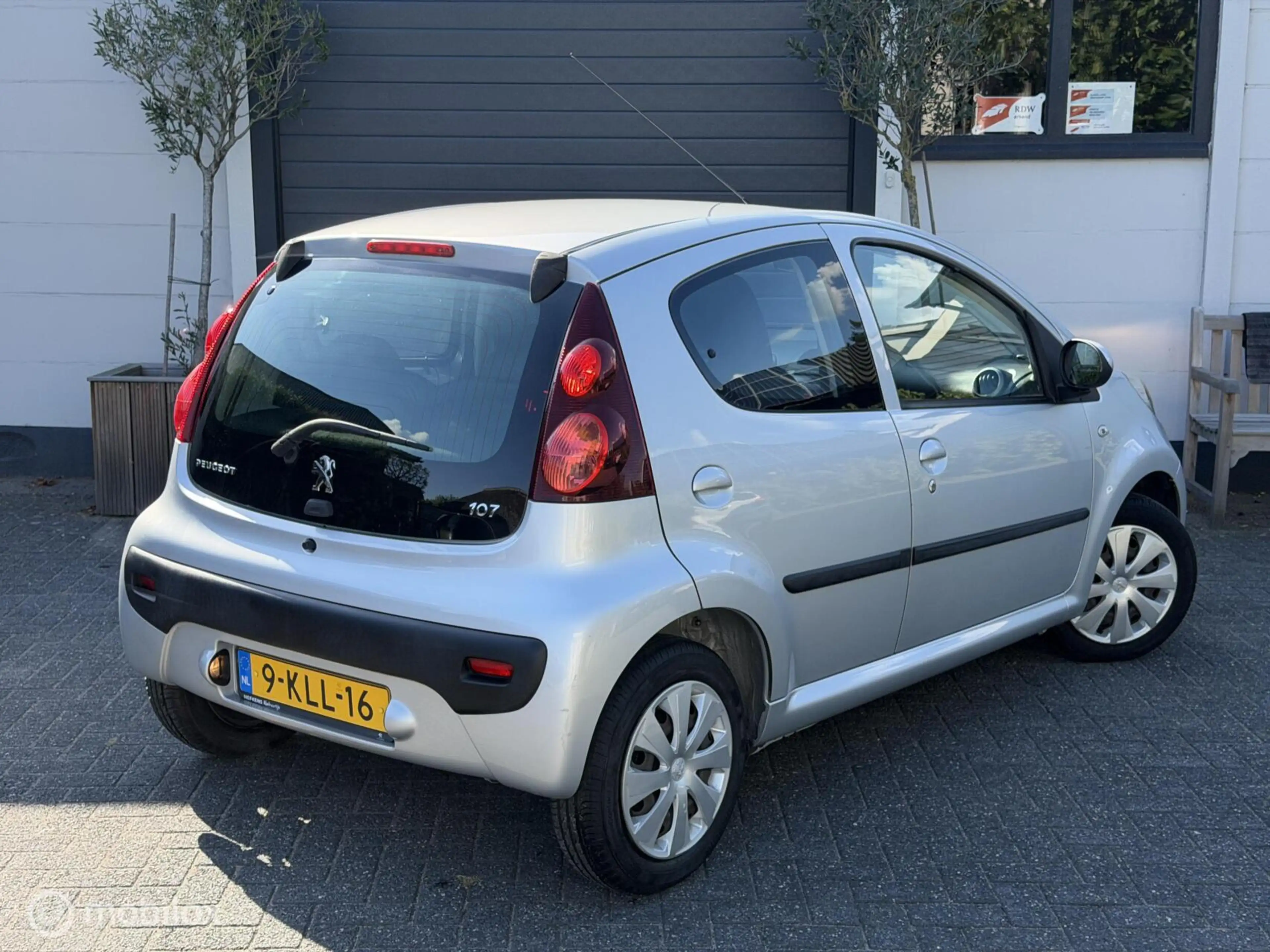 Peugeot 107 1.0 Active|RIJKLAAR|NAP|1E EIG|UNIEK!|AUX|ISOFIX — photo 5