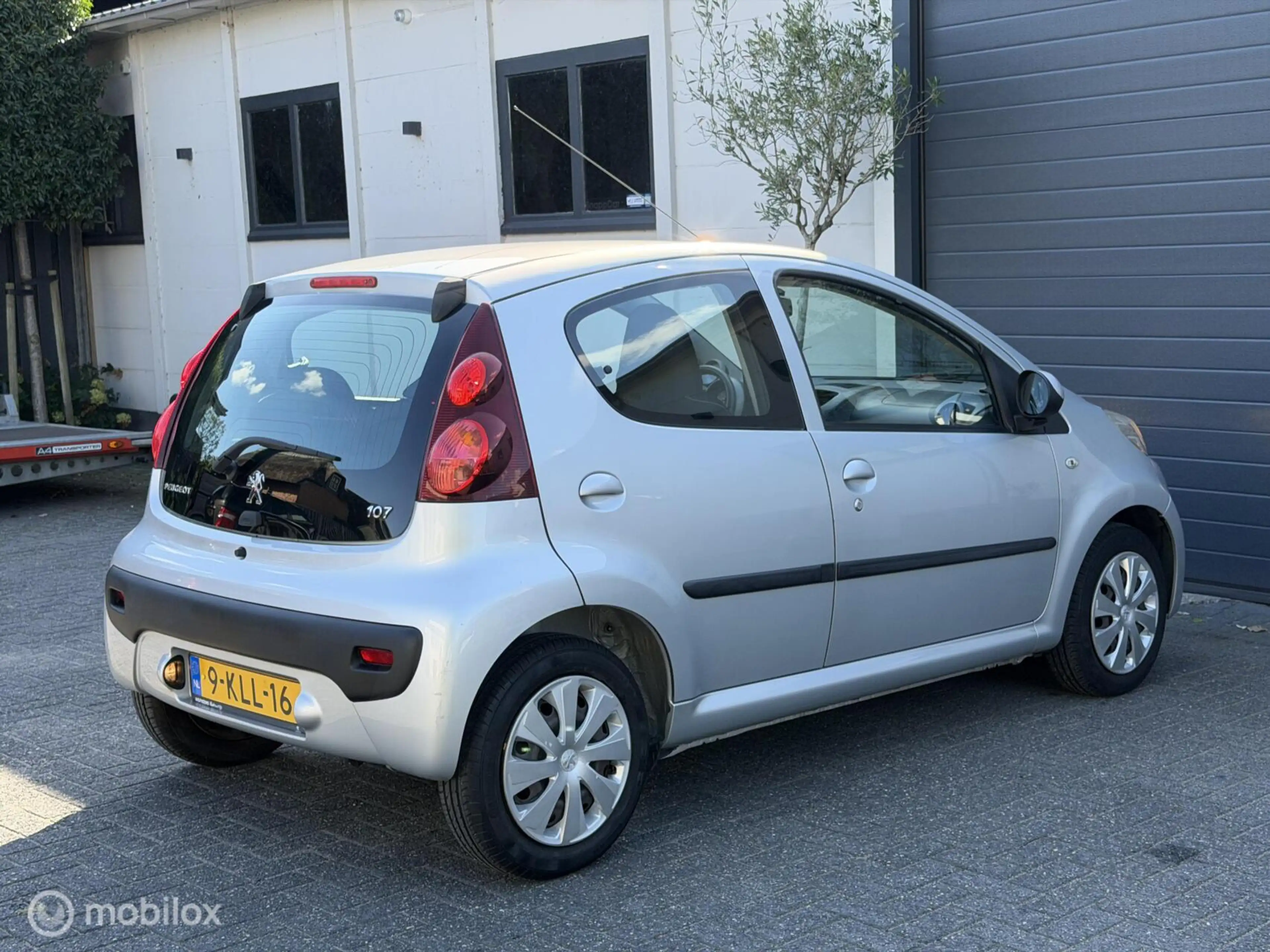 Peugeot 107 1.0 Active|RIJKLAAR|NAP|1E EIG|UNIEK!|AUX|ISOFIX — photo 8