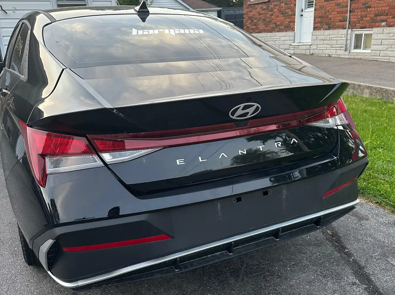 Hyundai ELANTRA снимка Hyundai ELANTRA