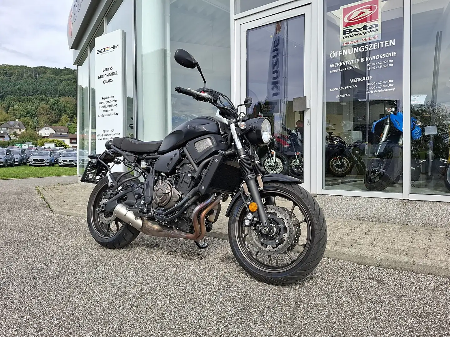 Yamaha XSR700 - 1