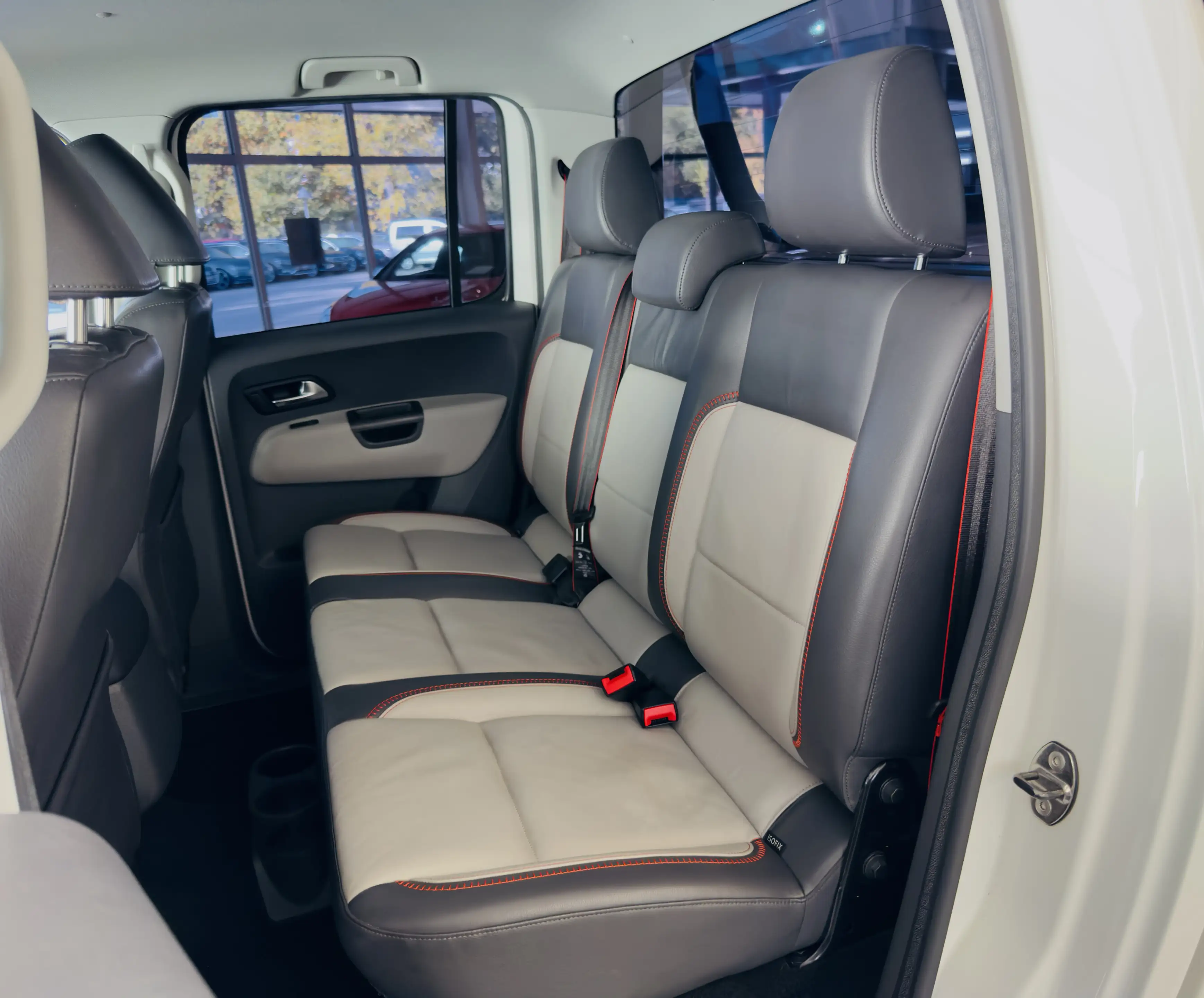 Volkswagen Amarok 2,0 TDI DOUBLECAB CANYON 4M ANHÄNGERKUP. — photo 13