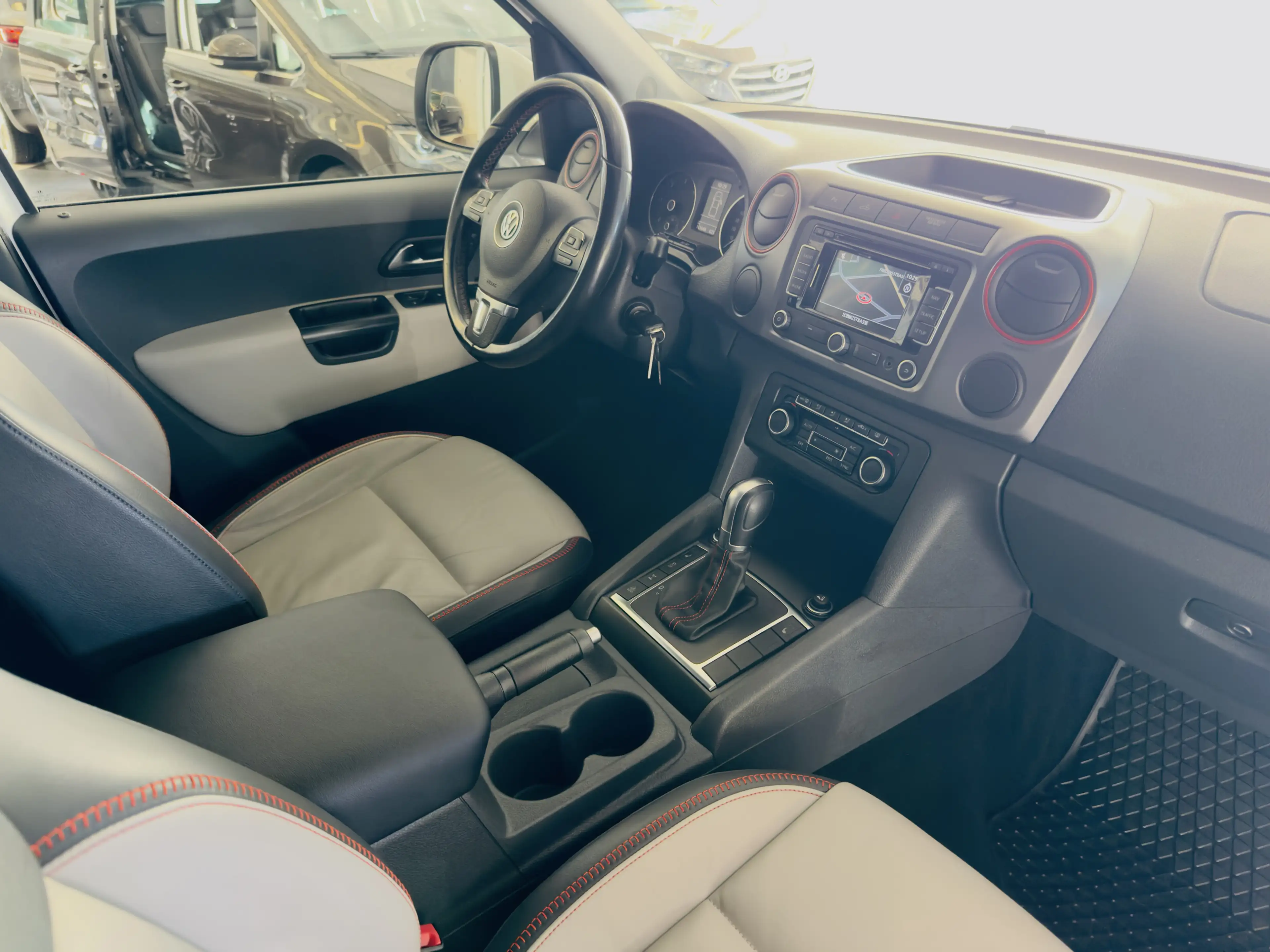 Volkswagen Amarok 2,0 TDI DOUBLECAB CANYON 4M ANHÄNGERKUP. — photo 10