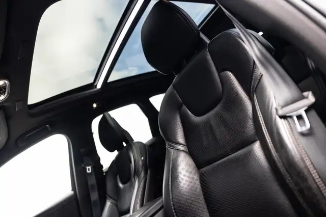 Volvo XC60 view 6