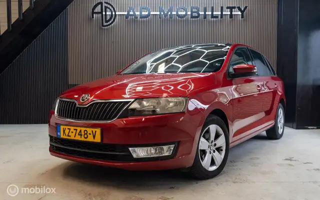 Skoda Rapid/Spaceback 1.2 TSI JOY Pano, Camera, Stoelverw