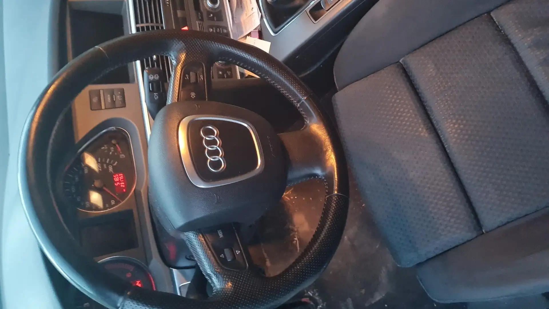 Audi A6 Avant 2.7 TDI - 1