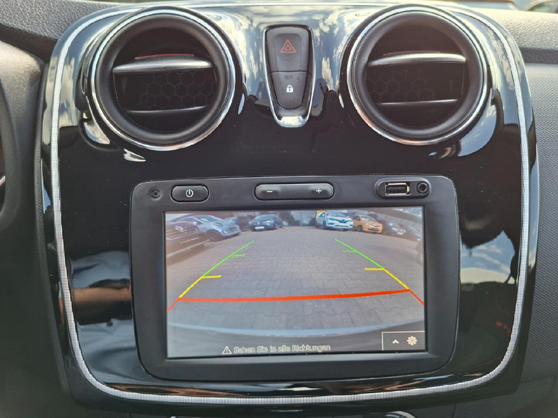 Dacia Sandero Comfort*Automatik*Klima*Navi*Kamera — photo 13
